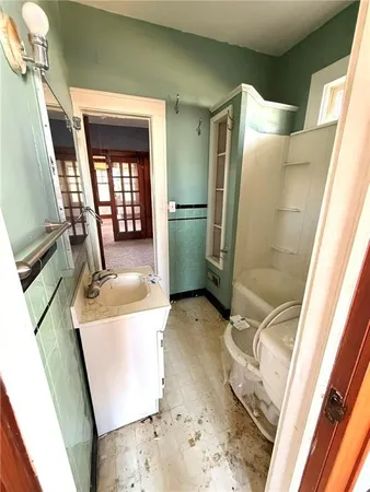 $79,900 | 502 East 14th Street, Baxter Springs, KS 66713