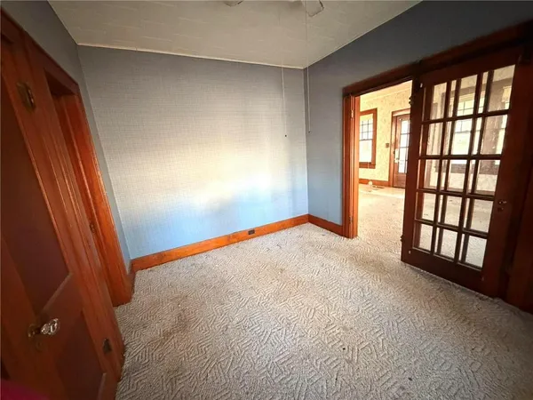 $79,900 | 502 East 14th Street, Baxter Springs, KS 66713