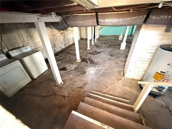 $79,900 | 502 East 14th Street, Baxter Springs, KS 66713