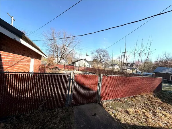 $79,900 | 502 East 14th Street, Baxter Springs, KS 66713