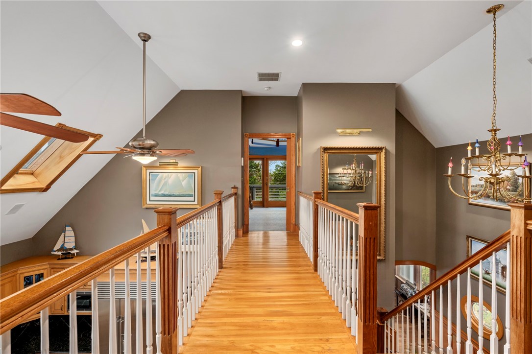 4 Pokanoket Trail Warren, RI 02885 - Photo 20 of 43