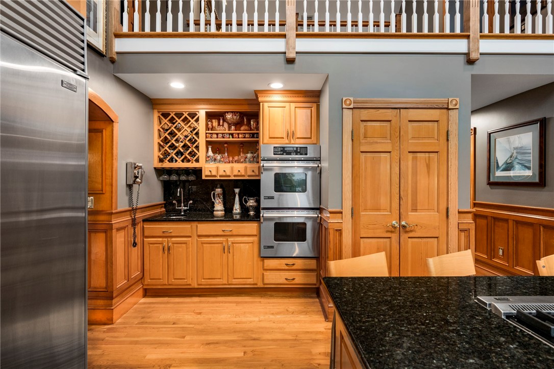 4 Pokanoket Trail Warren, RI 02885 - Photo 7 of 43