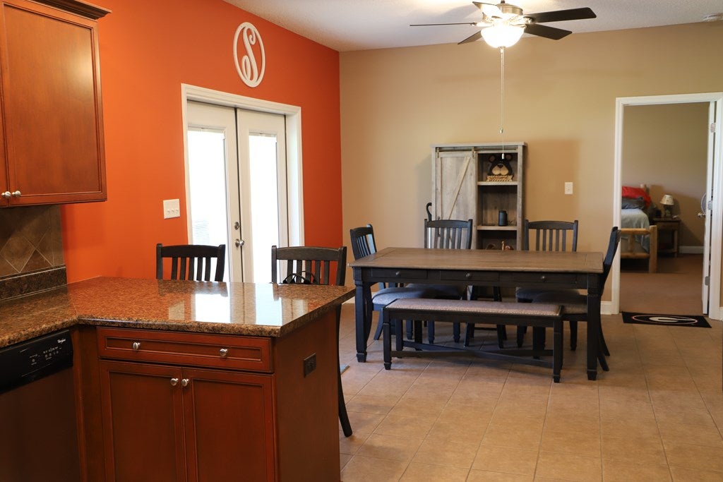 1160 Joiner Road Adel, GA 31620 - Photo 5 of 15 Gallery Image 5
