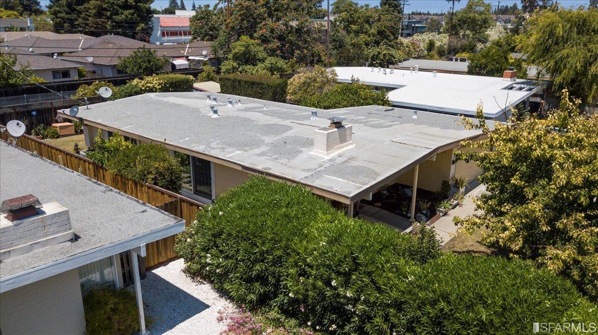 734 Telford Avenue Mountain View, CA 94043 - Photo 3 of 33