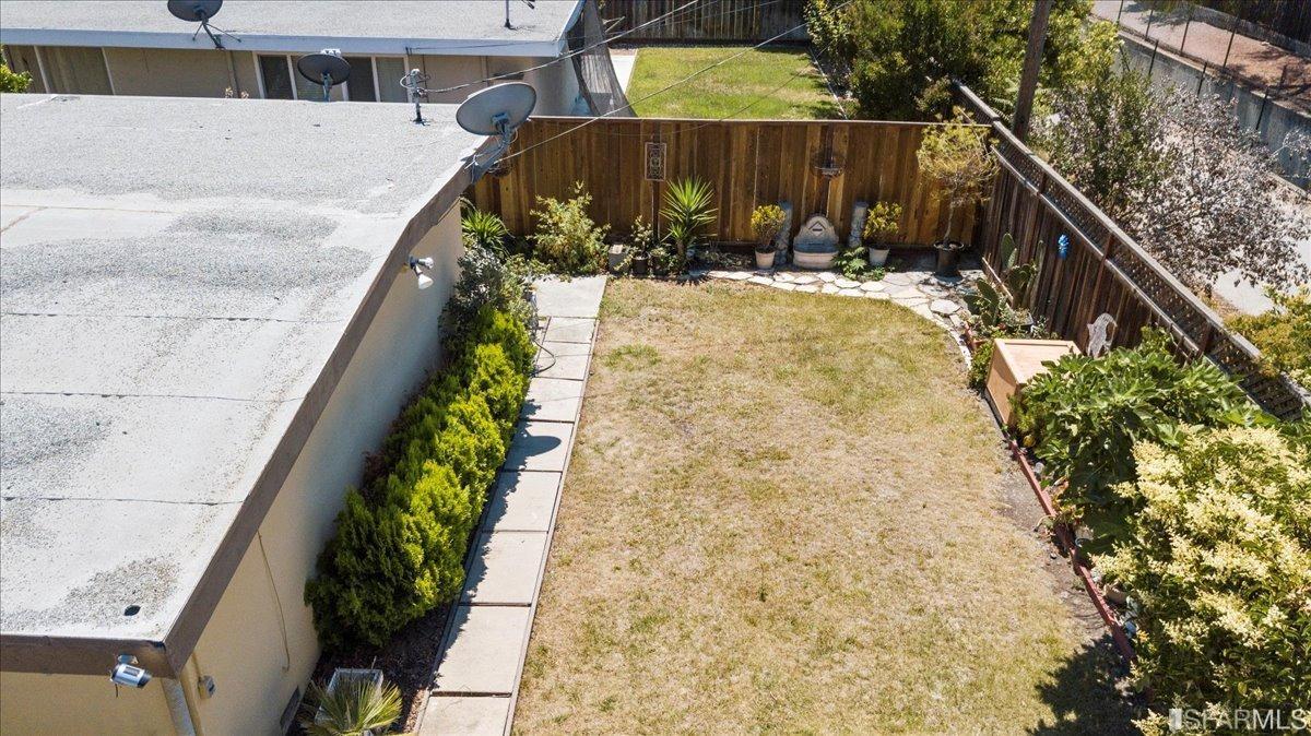 734 Telford Avenue Mountain View, CA 94043 - Photo 24 of 33