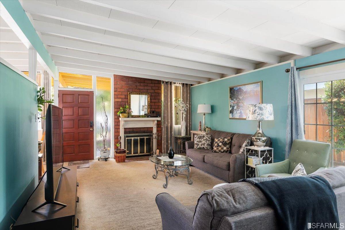 734 Telford Avenue Mountain View, CA 94043 - Photo 8 of 33