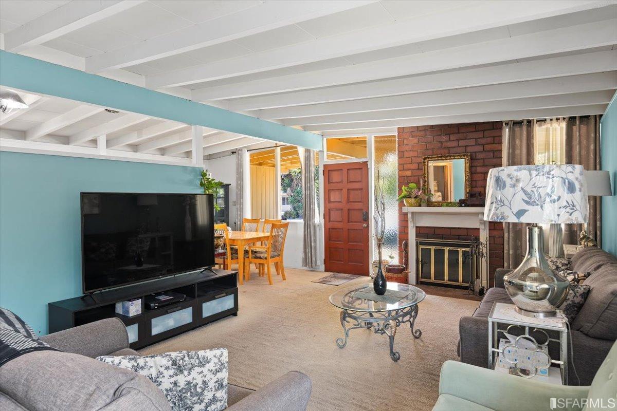 734 Telford Avenue Mountain View, CA 94043 - Photo 9 of 33