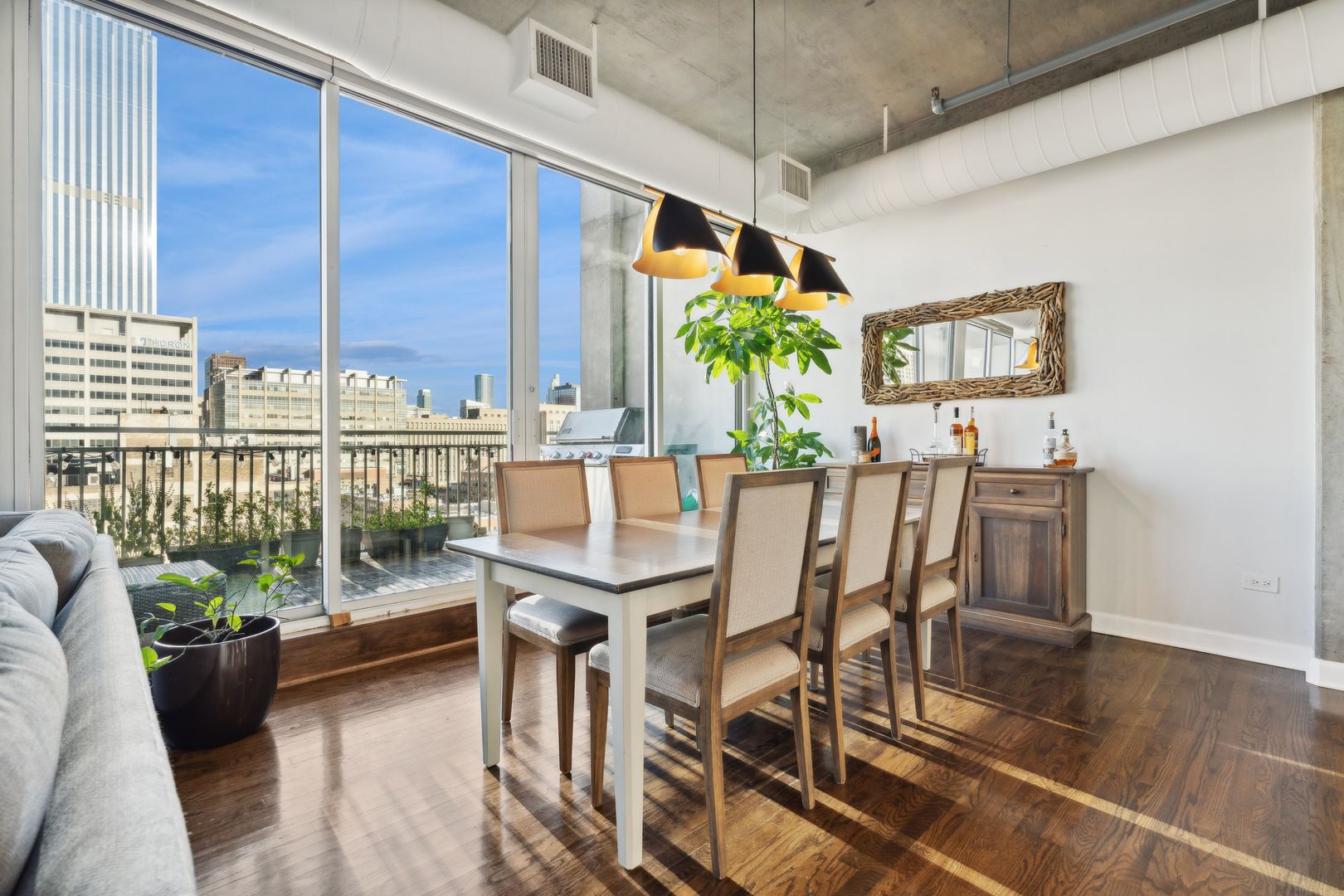 700 West Van Buren Street, Unit PH2 Chicago, IL 60607 - Photo 15 of 37