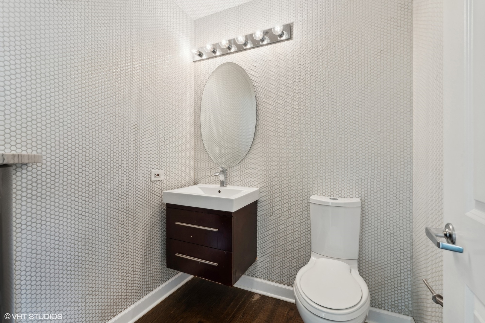 700 West Van Buren Street, Unit PH2 Chicago, IL 60607 - Photo 32 of 37