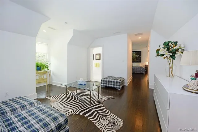 $6,995,000 | 21 Lincoln Lane, Purchase, NY 10577