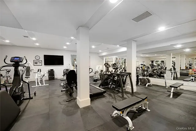 $6,995,000 | 21 Lincoln Lane, Purchase, NY 10577