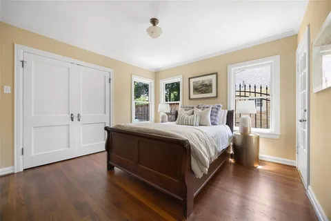 $949,000 | 6407 Velasco Avenue, Dallas, TX 75214