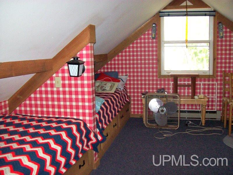 820 Blueberry Corner Road Crystal Falls, MI 49920 - Photo 13 of 25 Gallery Image 13