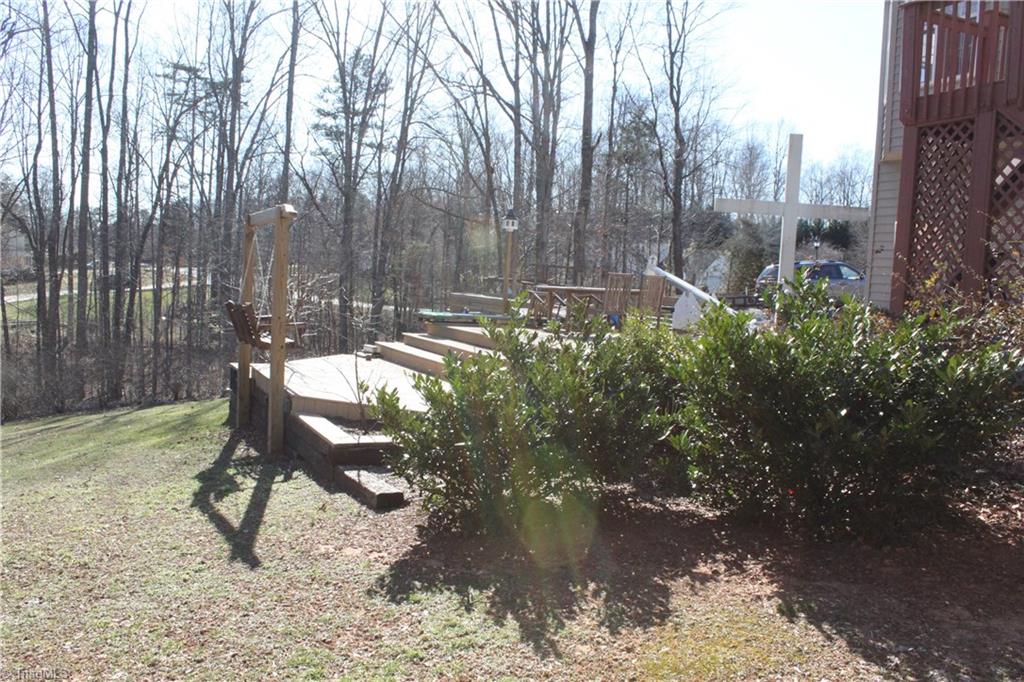 8103 Daltonshire Drive Oak Ridge, NC 27310 - Photo 23 of 28