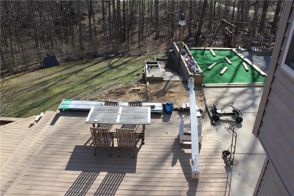 8103 Daltonshire Drive Oak Ridge, NC 27310 - Photo 25 of 28