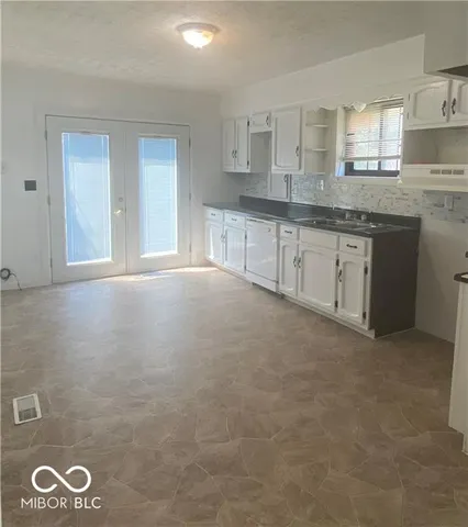 $189,900 | 311 East Central Avenue, Greensburg, IN 47240