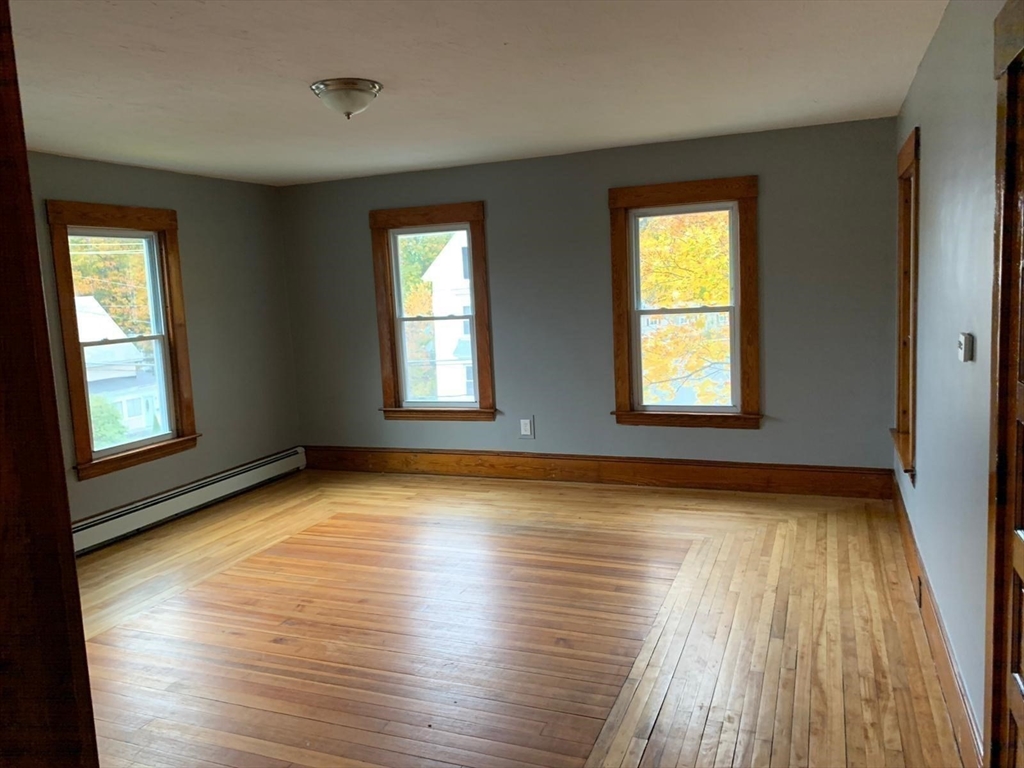 378 Parker Street Gardner, MA 01440 - Photo 13 of 21