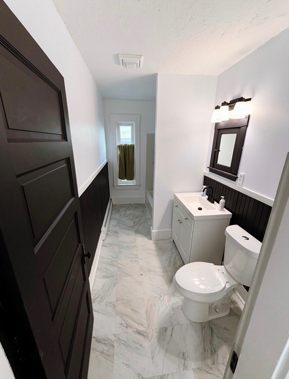378 Parker Street Gardner, MA 01440 - Photo 6 of 21