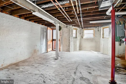 $5,250 | 216 N Street Northwest, Washington, DC 20001