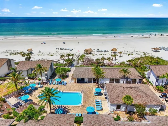 $529,000 | 1255 East Peppertree Drive, Unit 201, Sarasota, FL 34242