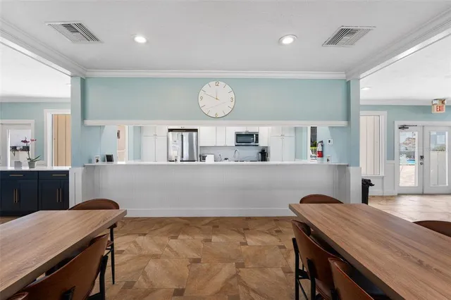 $529,000 | 1255 East Peppertree Drive, Unit 201, Sarasota, FL 34242