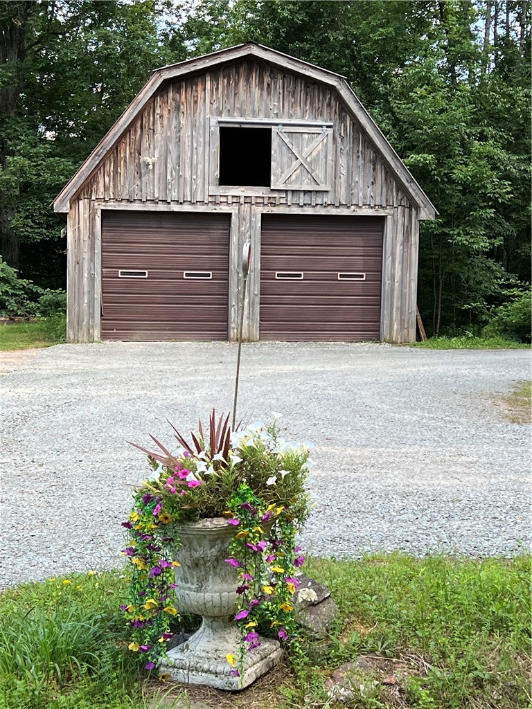 469 Murphy Hill Road Walton, NY 13856 - Photo 4 of 43 Gallery Image 4