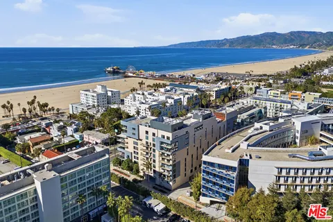 $12,500 | 1755 Ocean Avenue, Unit 702, Santa Monica, CA 90401