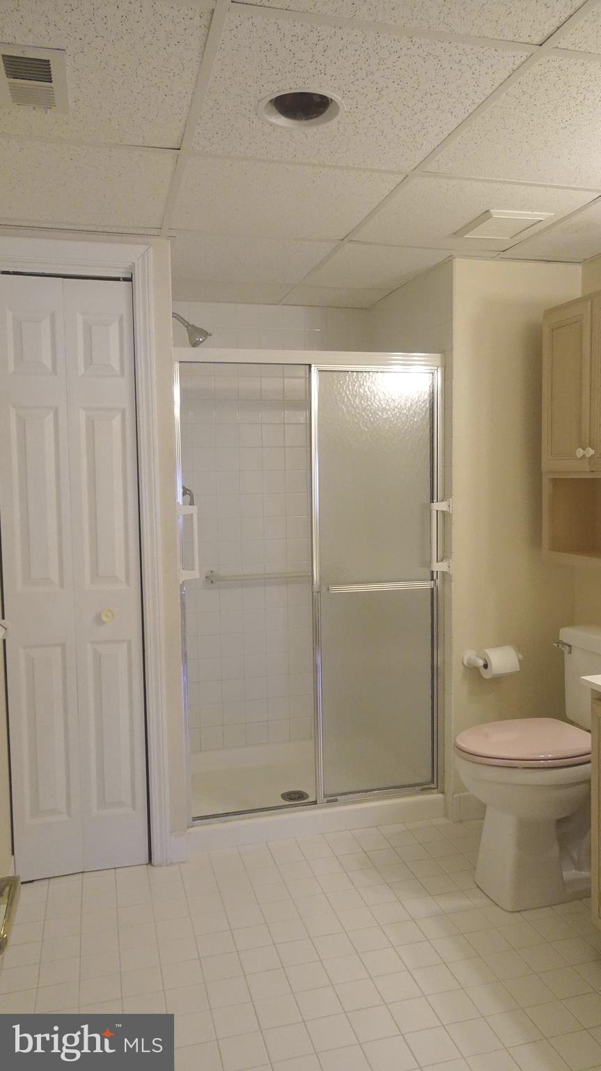 3208 Centennial Station Warminster, PA 18974 - Photo 19 of 49 Primary Bathroom