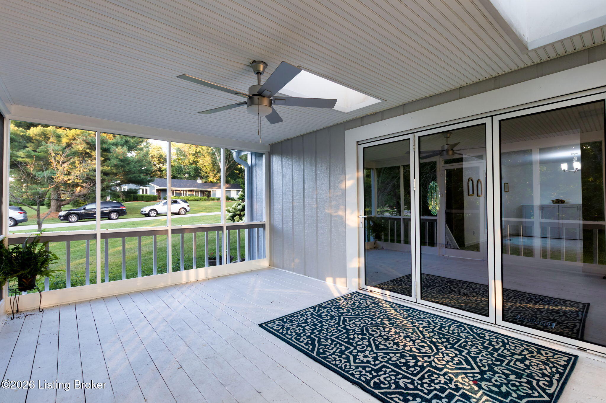 1938 Cardinal Harbour Road Prospect, KY 40059 - Photo 32 of 53 41-web-or-mls-4F0A4648-Edit