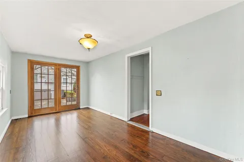 $899,000 | 1 Winslow Circle, Tuckahoe, NY 10707