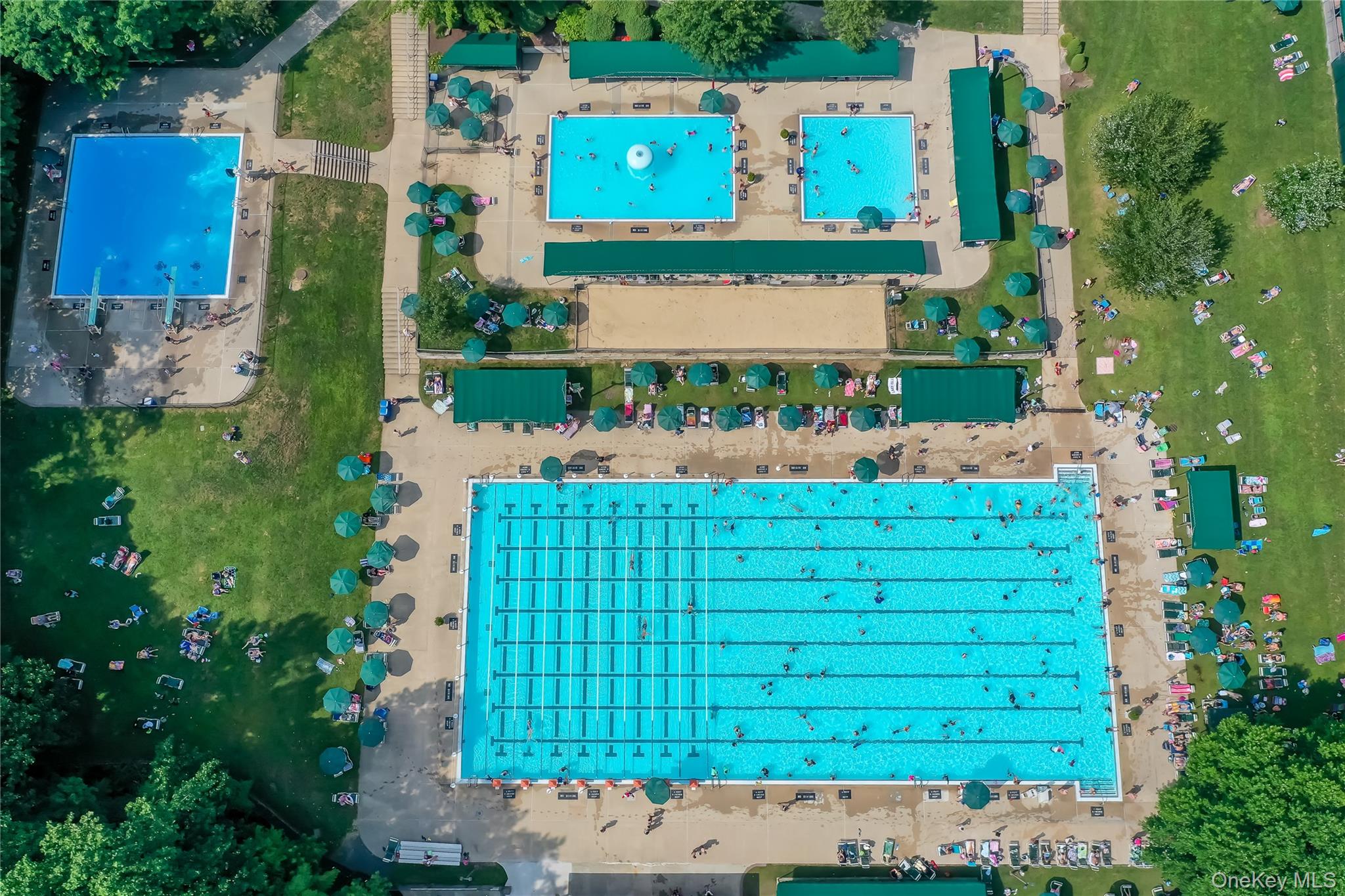 1 Winslow Circle Tuckahoe, NY 10707 - Photo 30 of 30 an aerial view of multiple house