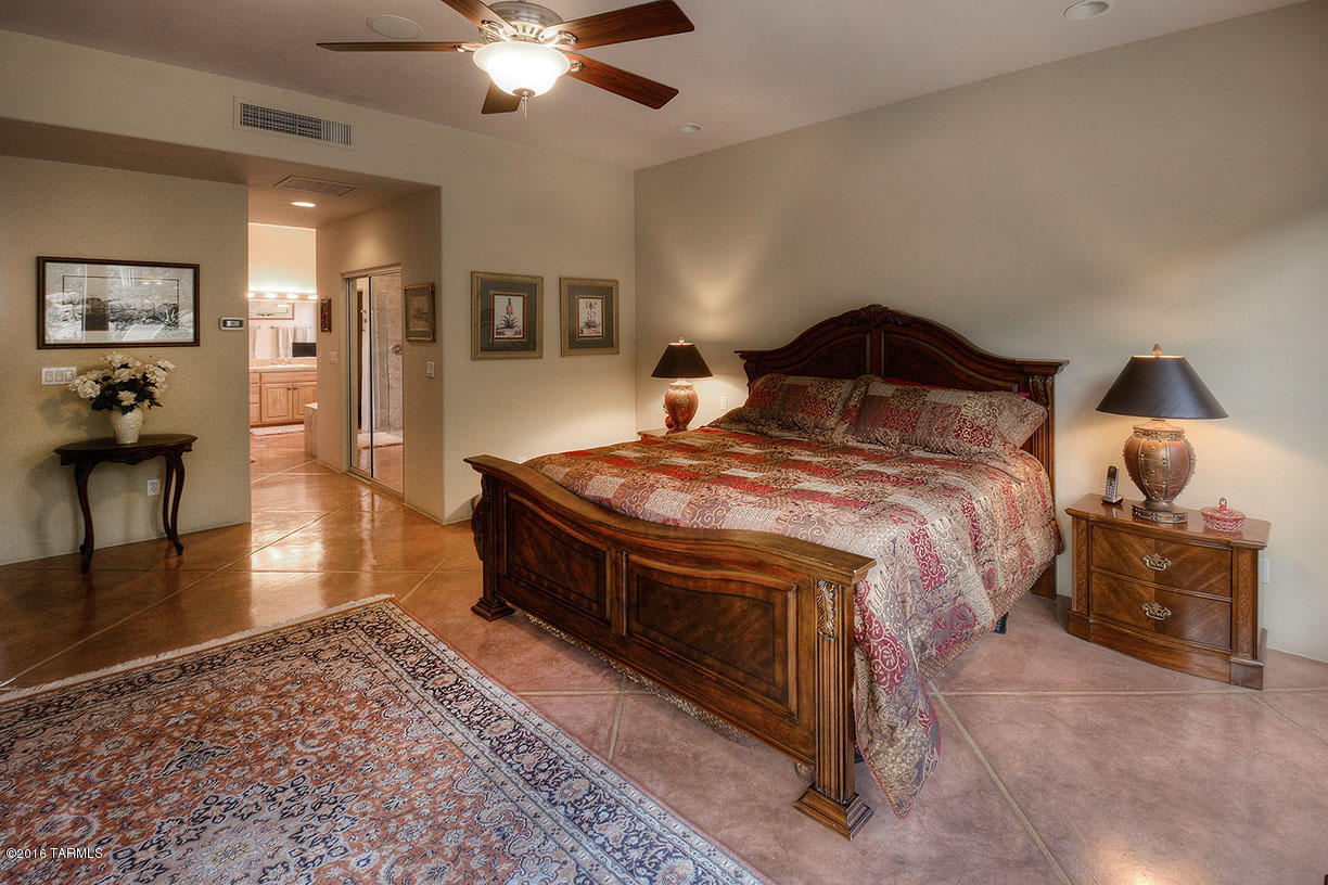 3911 East Ina Road Tucson, AZ 85718 - Photo 9 of 25