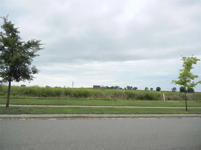 $871,200 | L1 Liuna, DeForest, WI 53532