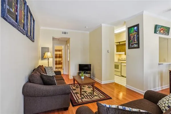 $199,000 | 822 Touro Street, Unit 1, New Orleans, LA 70116