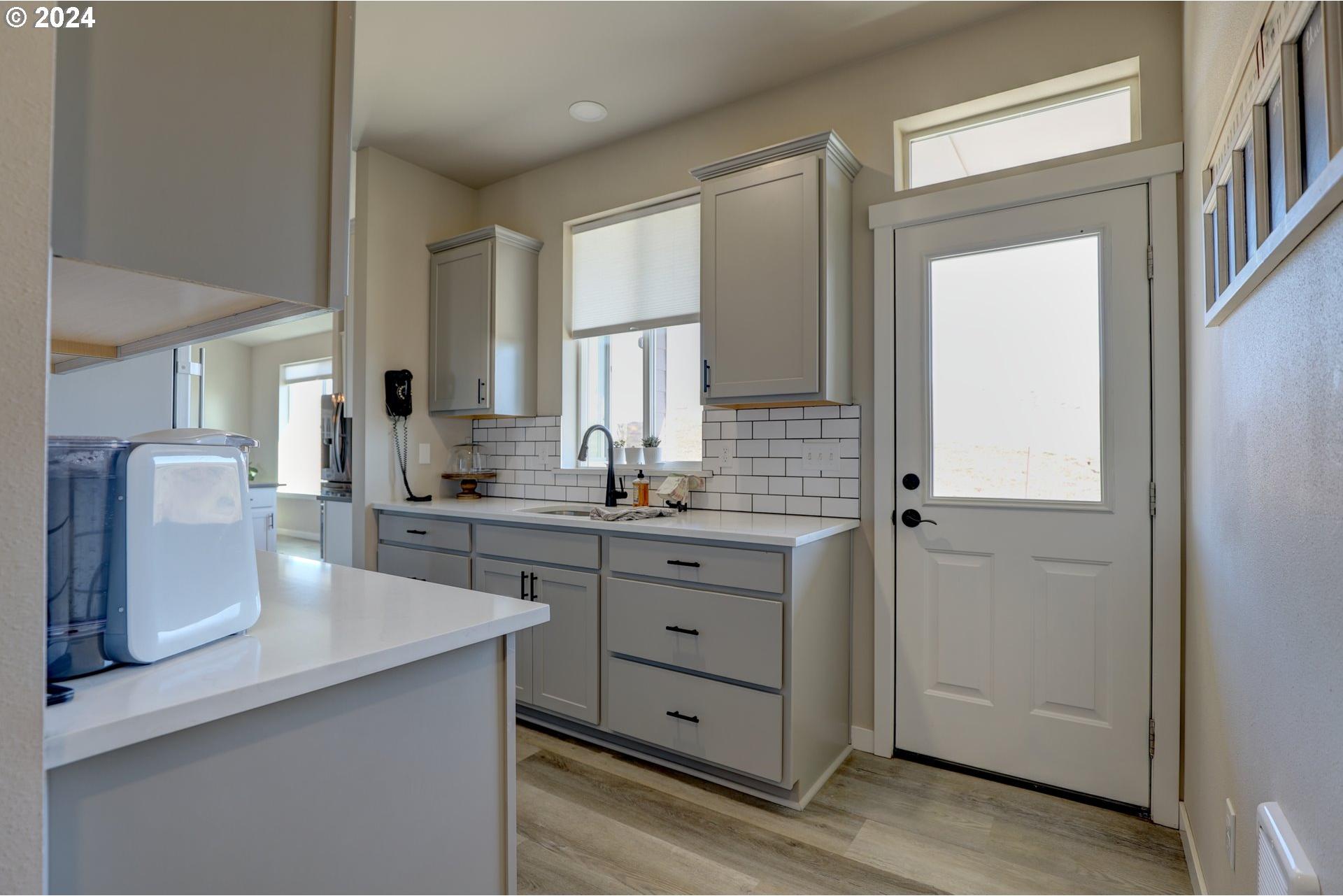700 Dooley Road Centerville, WA 98613 - Photo 28 of 47 Gallery Image 28