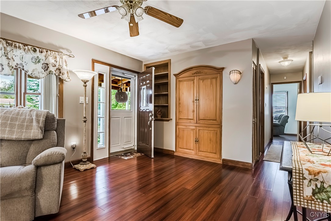 509 Deerwood Road Utica, NY 13502 - Photo 13 of 50