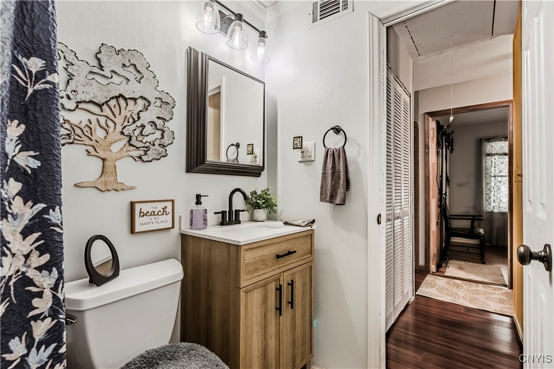 509 Deerwood Road Utica, NY 13502 - Photo 37 of 50