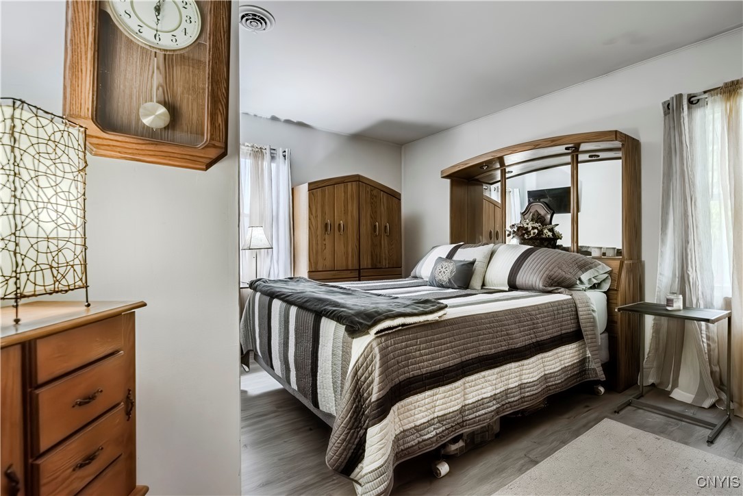 509 Deerwood Road Utica, NY 13502 - Photo 41 of 50