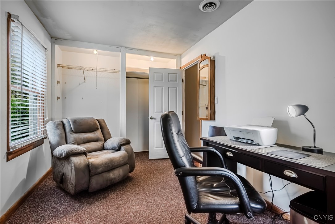 509 Deerwood Road Utica, NY 13502 - Photo 46 of 50