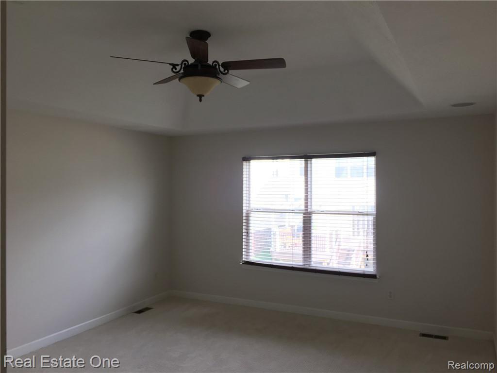 27474 Cromwell Road Novi, MI 48374 - Photo 30 of 49