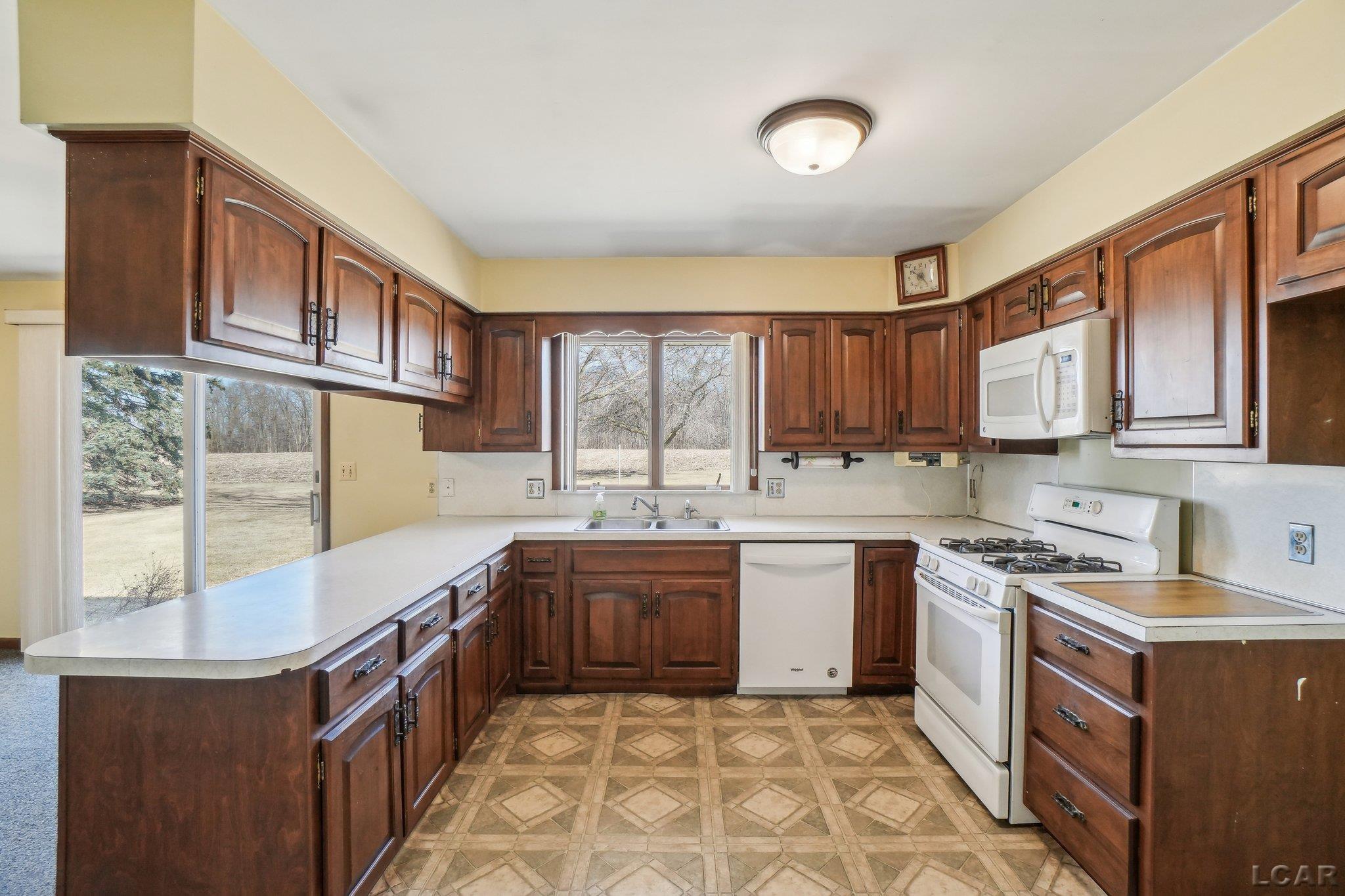 13211 Abel Road Clinton, MI 49236 - Photo 23 of 51