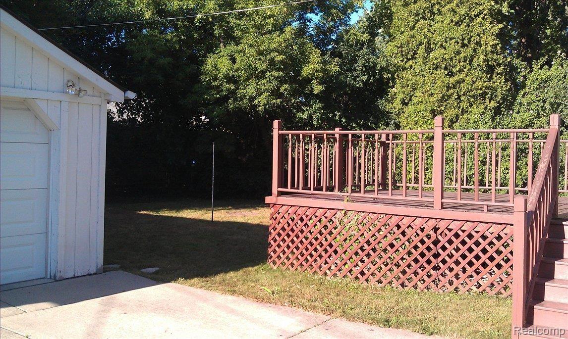 2014 Princeton Road Berkley, MI 48072 - Photo 12 of 13 IMAG2680