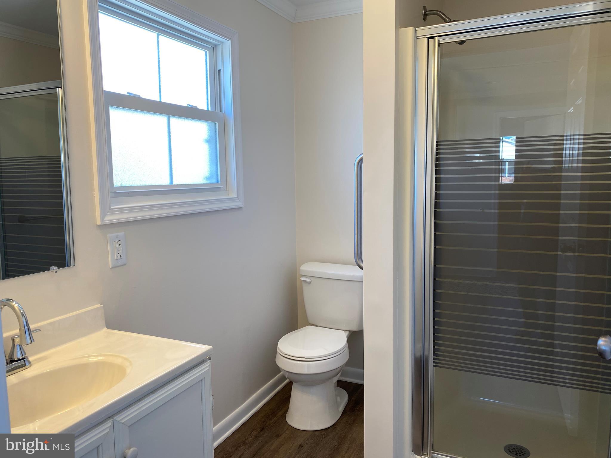 403 Palmyra Road Edinburg, VA 22824 - Photo 2 of 60 Main Floor Bathroom