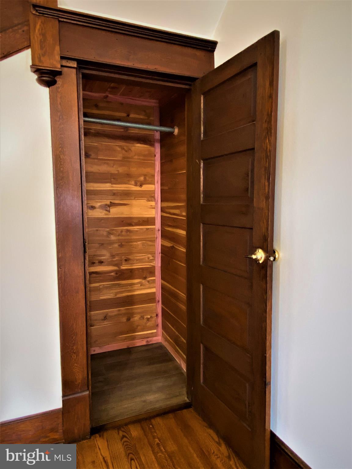 403 Palmyra Road Edinburg, VA 22824 - Photo 24 of 60 Cedar Closet