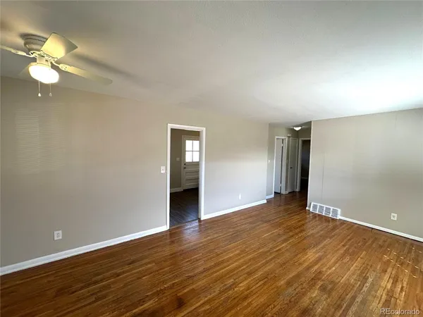 $1,420 | 1158 Akron Street, Aurora, CO 80010