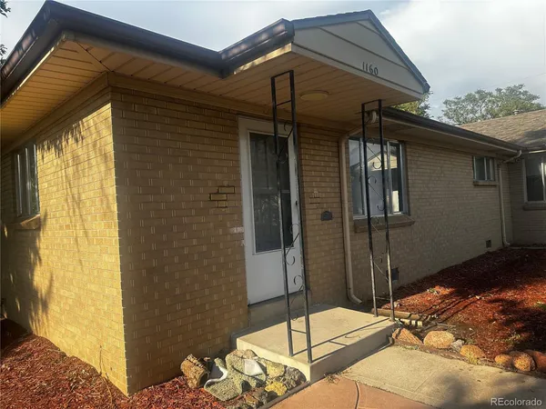 $1,420 | 1158 Akron Street, Aurora, CO 80010