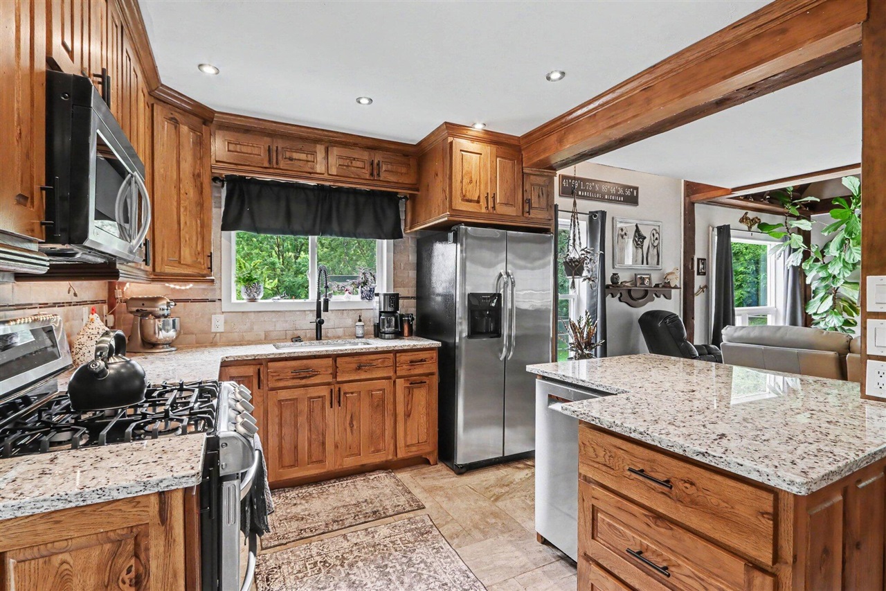 55942 Day Road Marcellus, MI 49067 - Photo 9 of 53 Gallery Image 9
