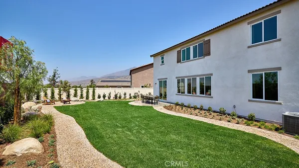 $952,428 | 30959 Campania Road, Highland, CA 92346