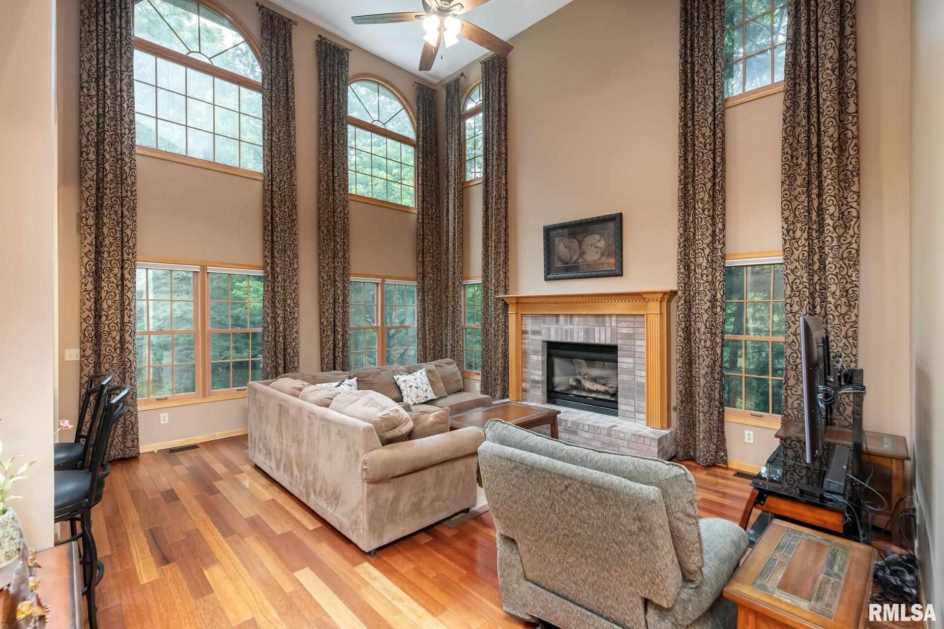 6812 Ridges Court Bettendorf, IA 52722 - Photo 9 of 50 Gallery Image 9