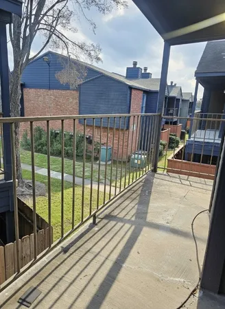 $990 | 13480 South Thorntree Drive, Unit 316, Houston, TX 77015